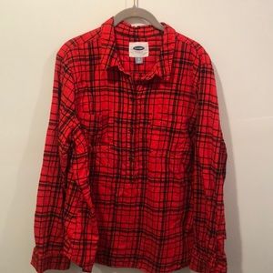 Women’s Old Navy red & black plaid shirt XL